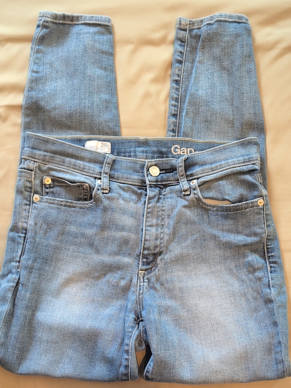 GAP Women's Light Wash Skinny Jeans